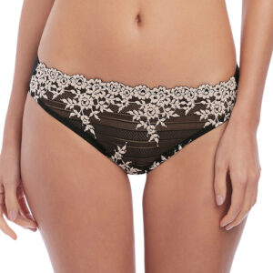 WACOAL Slip Embrace Lace Black